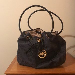 NWOT Blue Michael Kors Purse